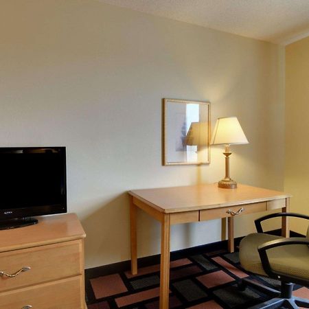 Quality Inn & Suites Malvern Luaran gambar